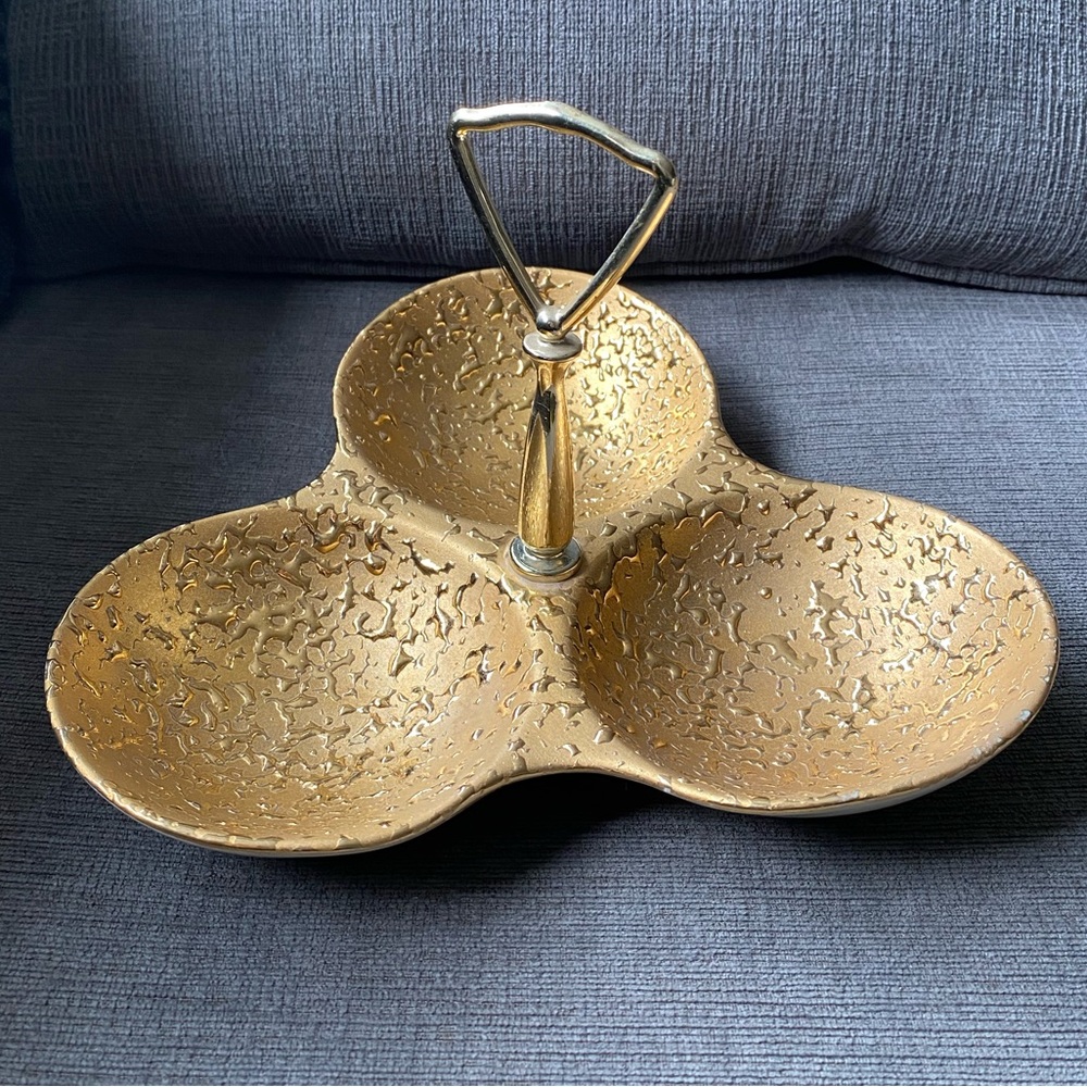 Vtg USA Hand Decorated 22K Weeping Gold 9” Trio Divided Candy Relish Tidbit Dish